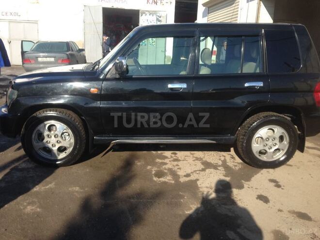 Mitsubishi Pajero io 2001, 188,000 km - 2.0 l - Bakı