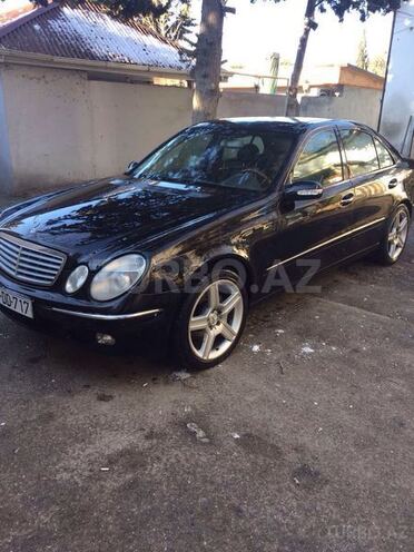 Mercedes E 240 2003, 280,000 km - 2.6 l - Bakı