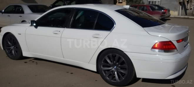 BMW 735 2002, 293,000 km - 3.6 l - Gəncə