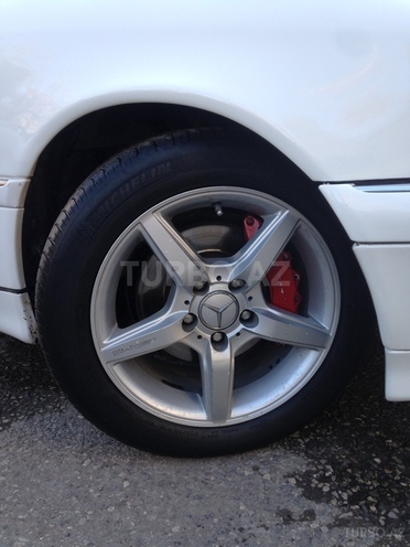Mercedes C 230 1999, 220,644 km - 2.3 l - Bakı