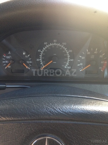 Mercedes C 230 1999, 220,644 km - 2.3 l - Bakı