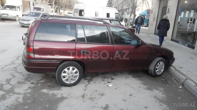 Opel Astra 1997, 338,600 km - 1.6 l - Bakı