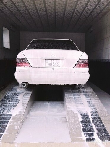 Mercedes E 220 1993, 170,000 km - 2.2 л - Bakı