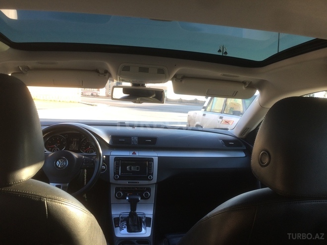 Volkswagen Passat CC 2009, 215,000 km - 2.0 л - Bakı