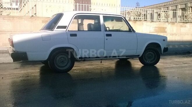 LADA (VAZ) 2107 2010, 16,000 km - 1.6 л - Bakı
