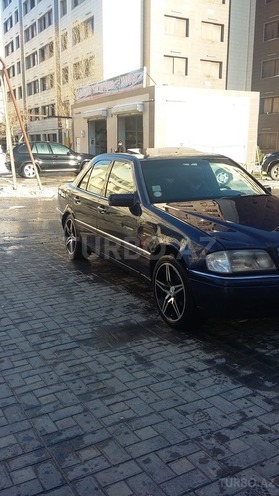 Mercedes C 220 1995, 225,000 km - 2.2 l - Bakı