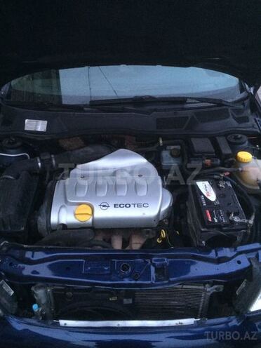 Opel Astra 1998, 190,000 km - 1.8 л - Gəncə