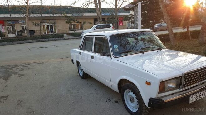 LADA (VAZ) 2107 2008, 87,000 km - 1.6 l - Yevlax