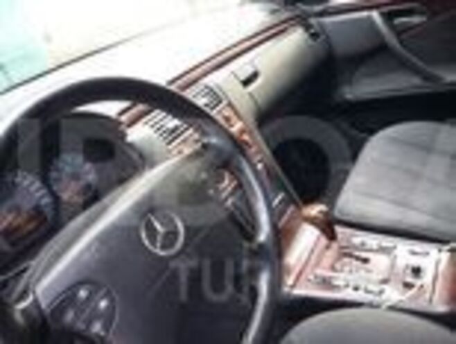 Mercedes E 220 2002, 114,000 km - 2.2 л - Sumqayıt