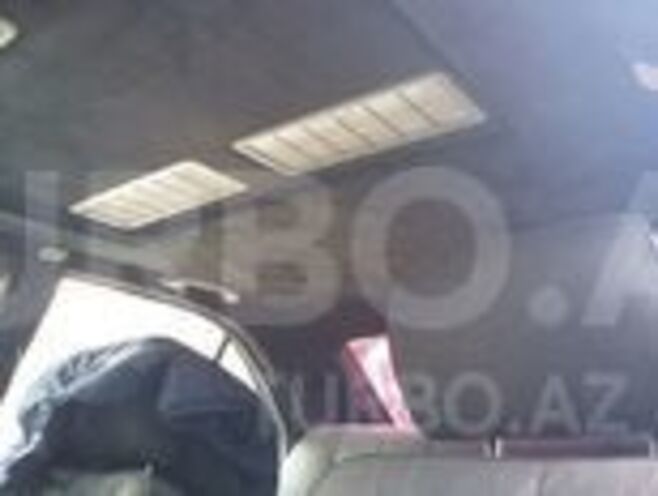 Mercedes E 220 2002, 114,000 km - 2.2 л - Sumqayıt