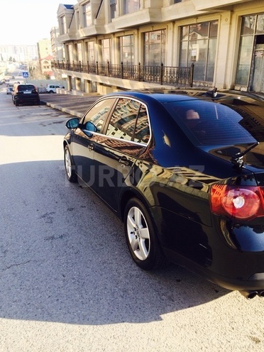 Volkswagen Jetta 2008, 140,000 km - 0.3 l - Bakı