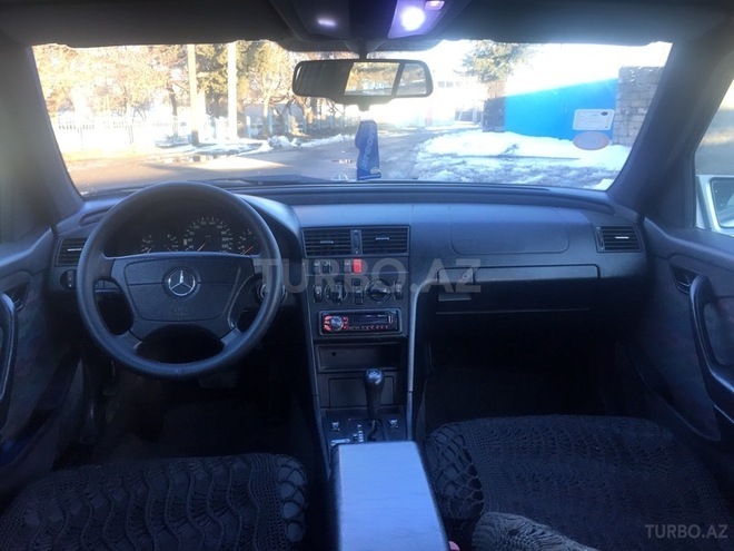 Mercedes C 180 1995, 230,000 km - 1.8 л - Lənkəran