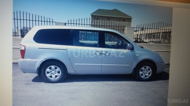 Kia Carnival 2005, 330,000 km - 3.8 l - Bakı