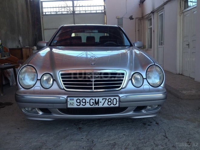 Mercedes E 270 1999, 191,890 km - 2.7 l - Gəncə