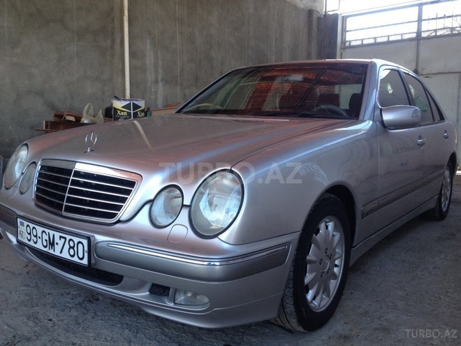 Mercedes E 270 1999, 191,890 km - 2.7 l - Gəncə