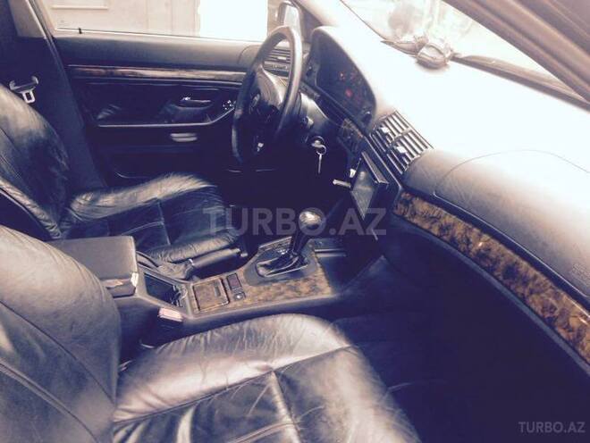 BMW 523 1997, 397,000 km - 2.5 л - Bakı