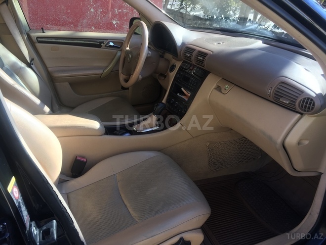 Mercedes C 240 2002, 296,000 km - 2.6 l - Bakı