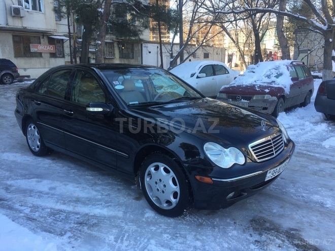 Mercedes C 240 2002, 296,000 km - 2.6 l - Bakı