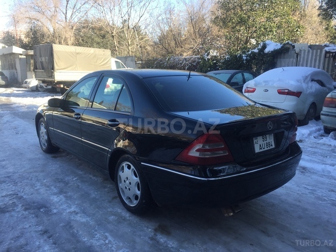 Mercedes C 240 2002, 296,000 km - 2.6 l - Bakı