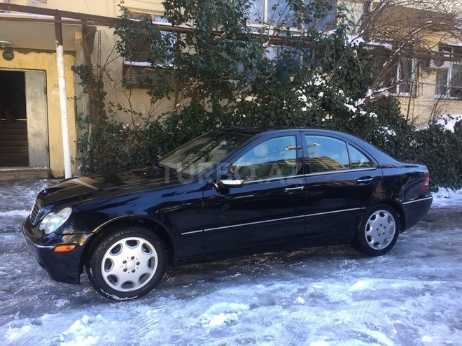 Mercedes C 240 2002, 296,000 km - 2.6 l - Bakı