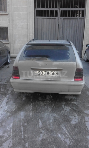 Mercedes C 220 1999, 3,700,000 km - 2.2 л - Bakı