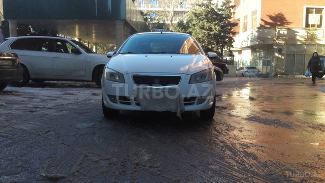 Iran Khodro Runna 2013, 10,500 km - 1.6 l - Bakı