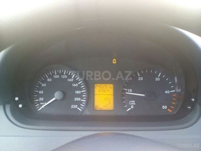 Mercedes Vito 2007, 240,000 km - 2.2 l - Mingəçevir