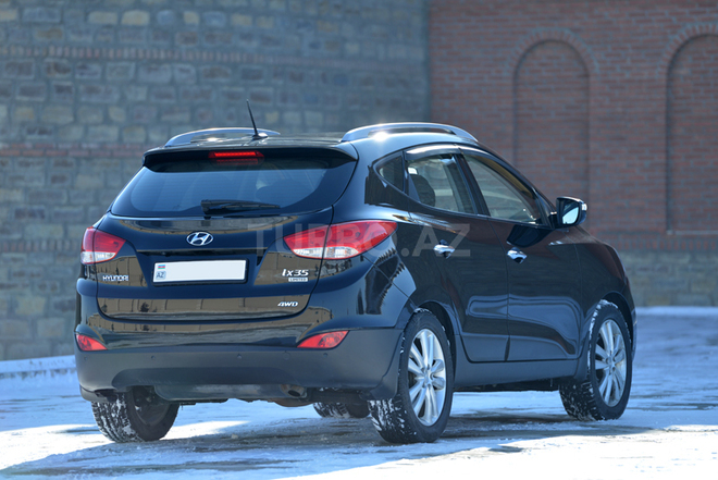 Hyundai ix35 2011, 82,000 km - 2.4 л - Naxçıvan