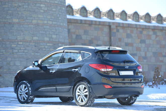Hyundai ix35 2011, 82,000 km - 2.4 л - Naxçıvan
