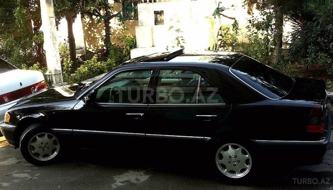 Mercedes C 230 1998, 165,000 km - 2.3 л - Bakı