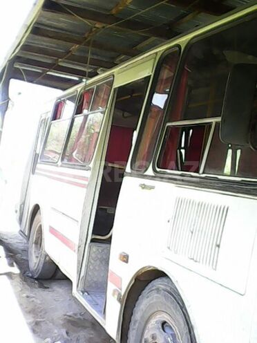 PAZ  2005, 250,000 km - 1.2 л - Saatlı