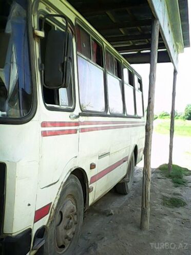 PAZ  2005, 250,000 km - 1.2 л - Saatlı