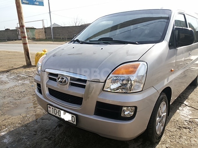 Hyundai H-1 2005, 400,000 km - 2.5 л - Bakı