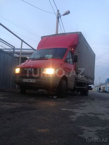 Mercedes Sprinter 413 1997, 588,368 km - 2.9 l - Bərdə