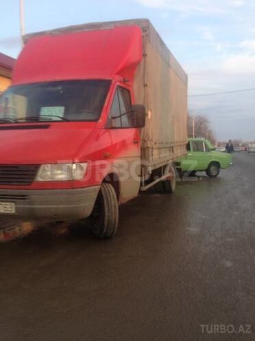 Mercedes Sprinter 413 1997, 588,368 km - 2.9 l - Bərdə