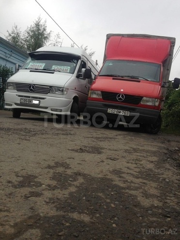 Mercedes Sprinter 413 1997, 588,368 km - 2.9 l - Bərdə