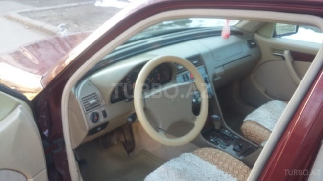 Mercedes C 240 1998, 196,000 km - 2.4 l - Gəncə