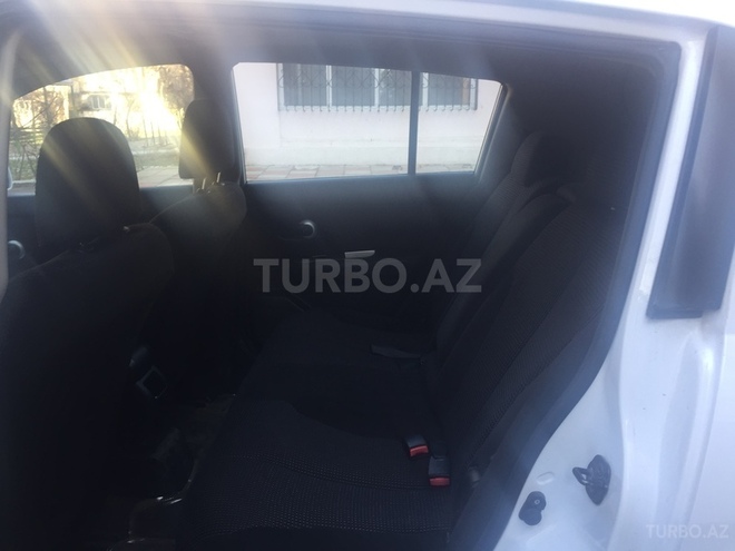 Nissan Tiida 2011, 107,000 km - 1.8 l - Bakı