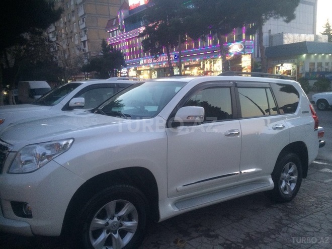 Toyota Prado 2010, 120,000 km - 2.7 l - Bakı