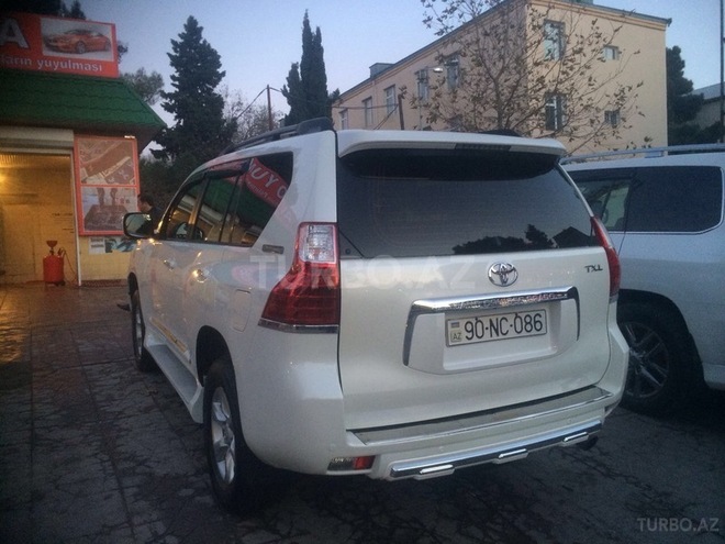 Toyota Prado 2010, 120,000 km - 2.7 l - Bakı