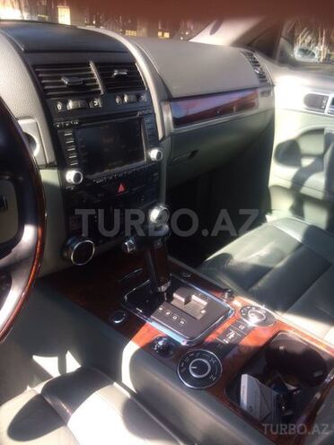 Volkswagen Touareg 2006, 220,000 km - 3.2 l - Bakı