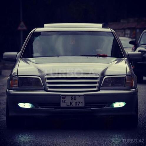 Mercedes C 230 1998, 194,000 km - 2.3 l - Bakı