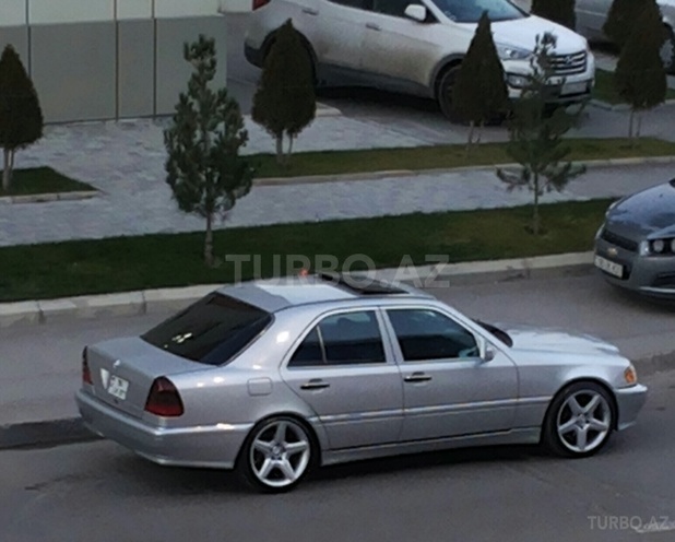 Mercedes C 230 1998, 194,000 km - 2.3 l - Bakı