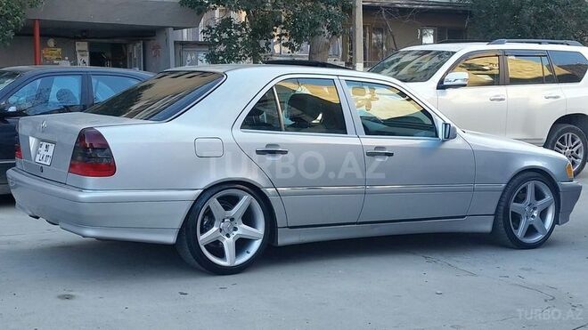 Mercedes C 230 1998, 194,000 km - 2.3 l - Bakı