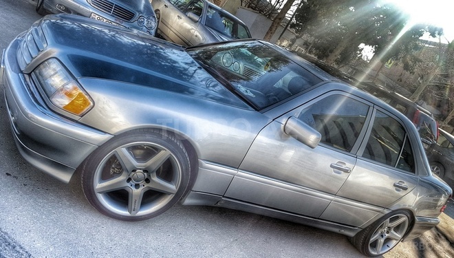 Mercedes C 230 1998, 194,000 km - 2.3 l - Bakı