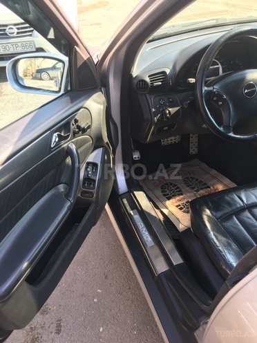Mercedes C 32 AMG 2004, 230,000 km - 3.2 л - Bakı