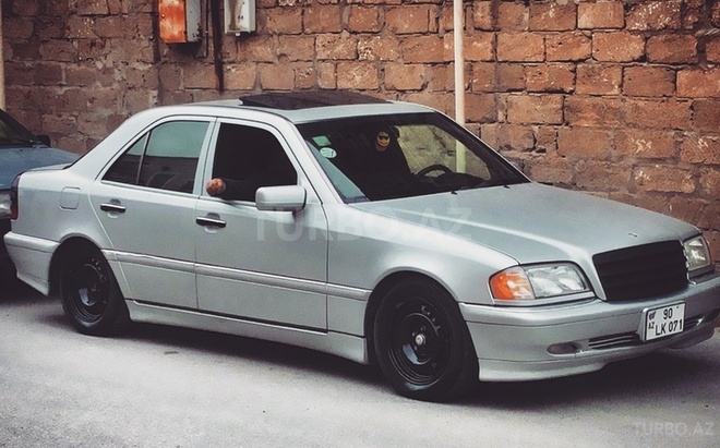 Mercedes C 230 1998, 194,000 km - 2.3 l - Bakı