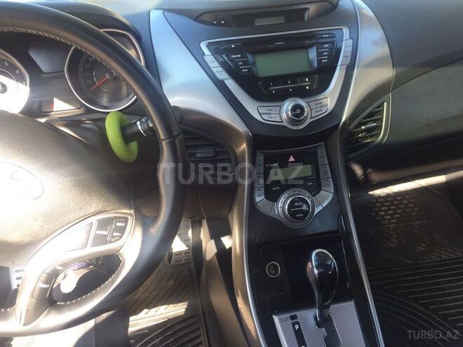 Hyundai Elantra 2011, 75,000 km - 1.8 l - Bakı
