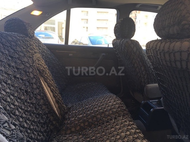 BMW 520 1994, 272,532 km - 2.0 l - Bakı