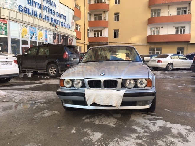 BMW 520 1994, 272,532 km - 2.0 l - Bakı